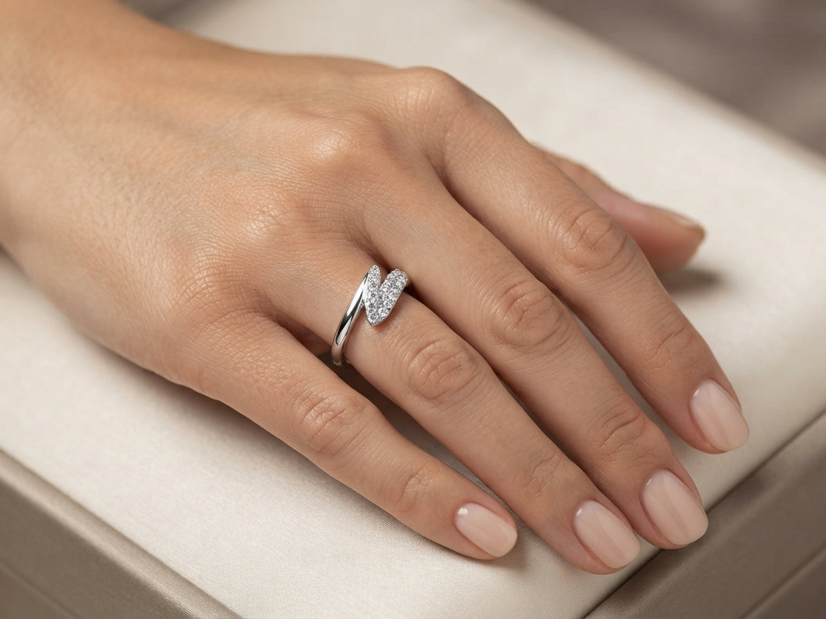 Linear Wave Pavé Accent Ring
