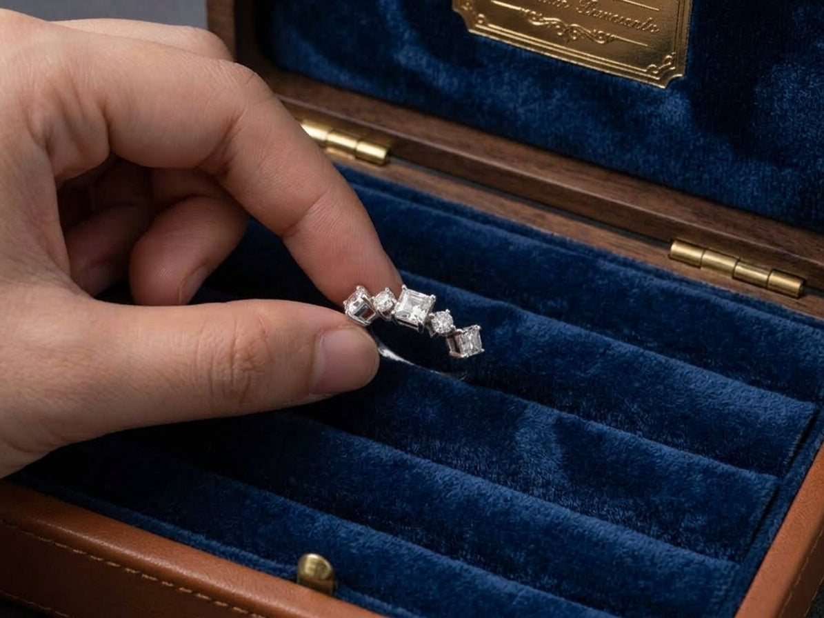 Five-Stone Graduated Solitaire Silver Ring