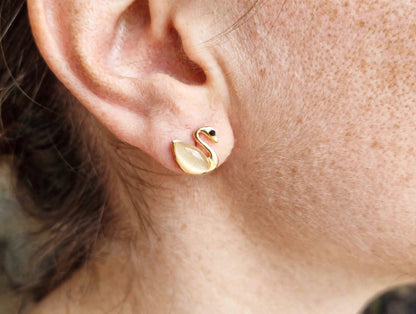 Elegant Swan Stud Earrings For Girls